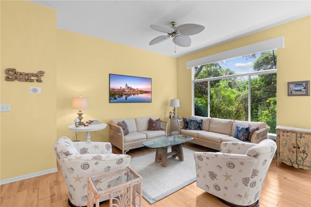 1335 Winding Oaks Circle E, Unit 1005, Vero Beach, FL 32963 Photo