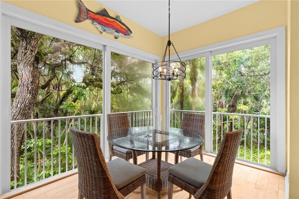 1335 Winding Oaks Circle E, Unit 1005, Vero Beach, FL 32963 Photo