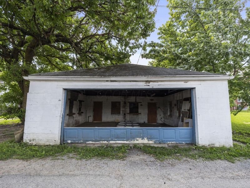 208-210 Dana Avenue, Columbus, OH 43223 Photo 51