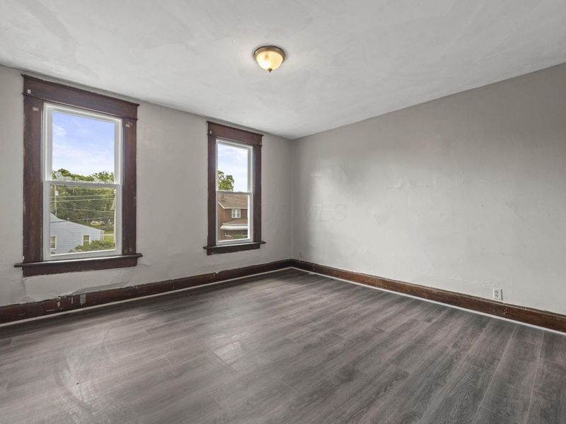 208-210 Dana Avenue, Columbus, OH 43223 Photo 8