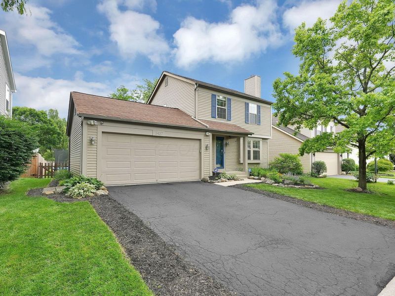 3437 Ridley Drive, Columbus, OH 43228 Photo 2