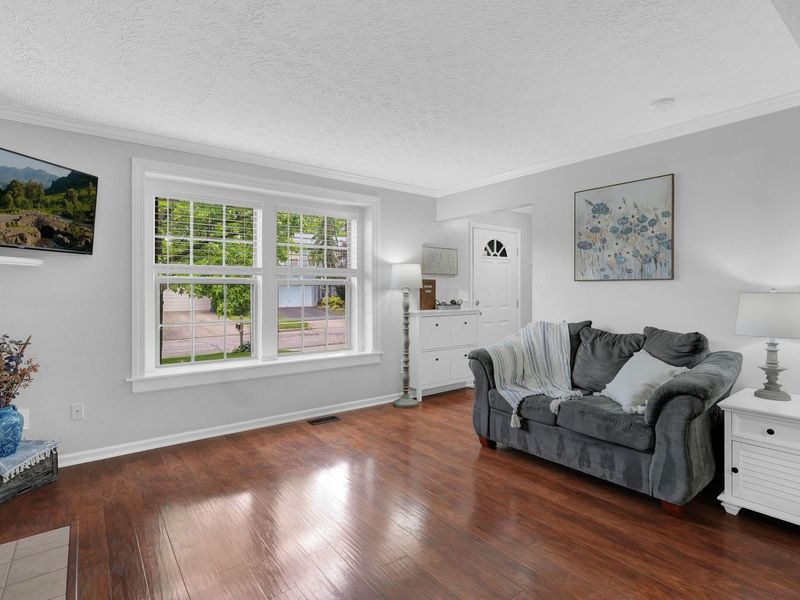 3437 Ridley Drive, Columbus, OH 43228 Photo 7