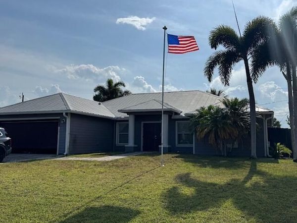 1166 SW Dorchester Street, Port St. Lucie, FL 34983