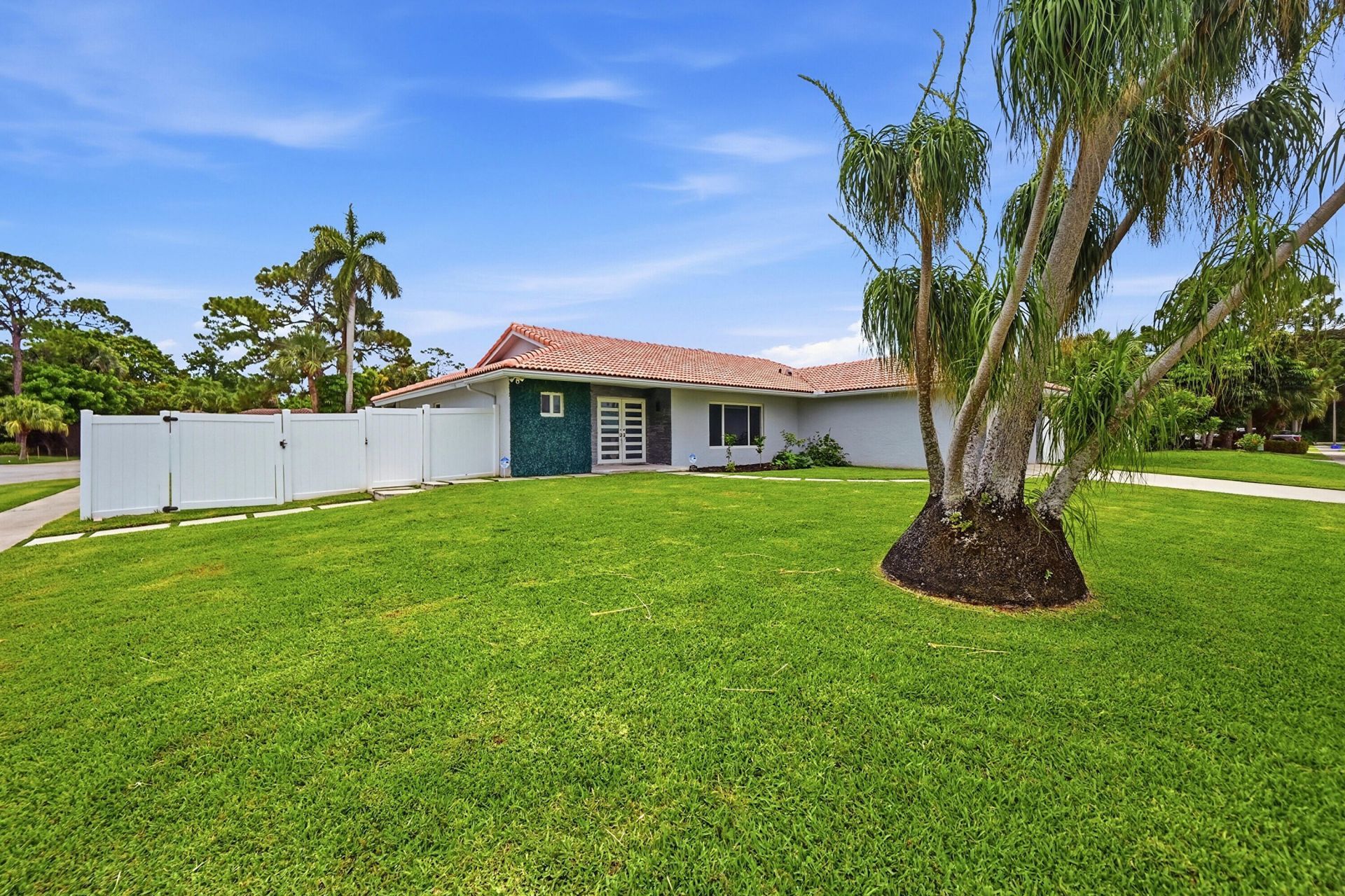 398 NW 22nd Avenue, Boca Raton, FL 33486 Photo