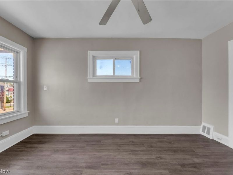 4657 Warner Road, Unit 3, Garfield Heights, OH 44125 Photo 6