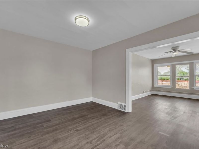 4657 Warner Road, Unit 3, Garfield Heights, OH 44125 Photo 7