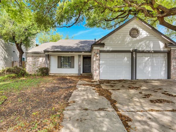 2104 Agarita TRL , Round Rock, TX 78665