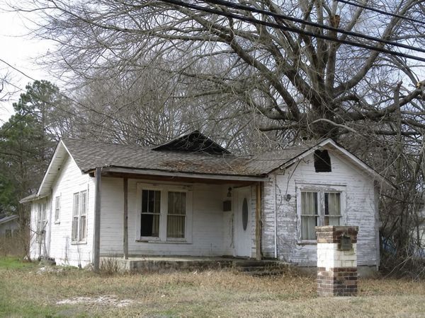 357 W Walnut Avenue , Prescott, AR 71857