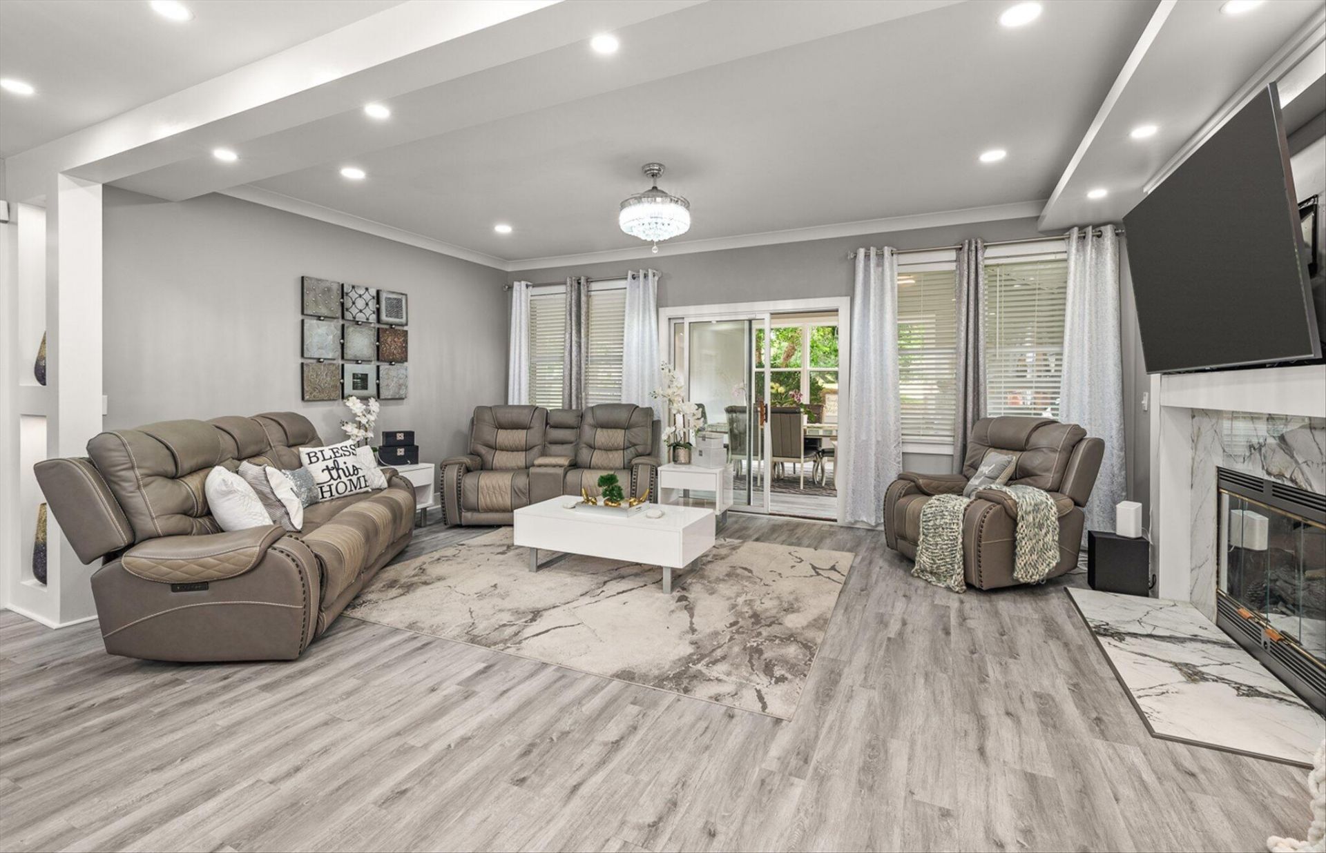 105 N Gateshead Crossing Photo 14