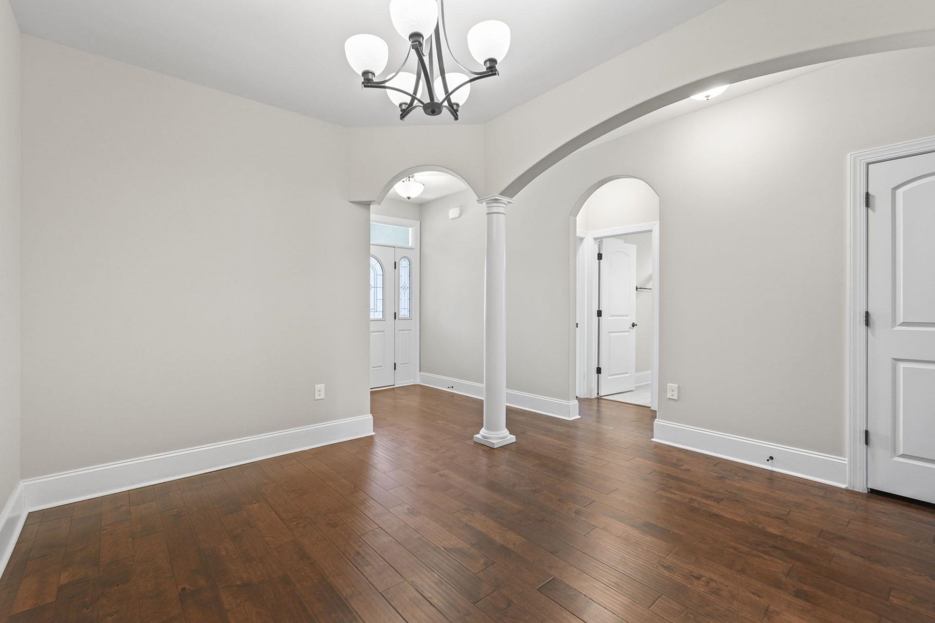 813 Covelo Ln.  Photo 10