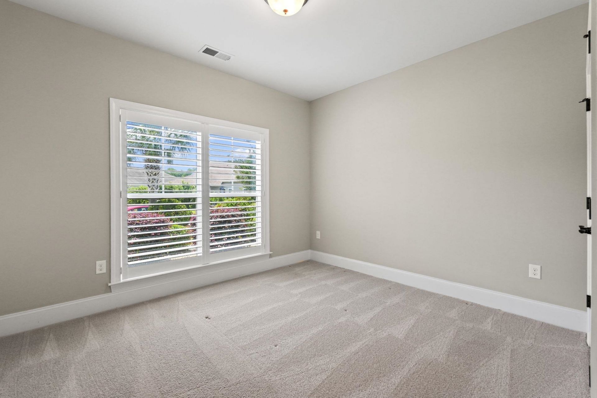 813 Covelo Ln.  Photo 31