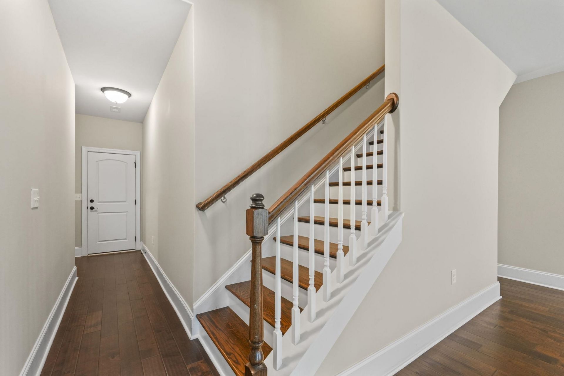 813 Covelo Ln.  Photo 34