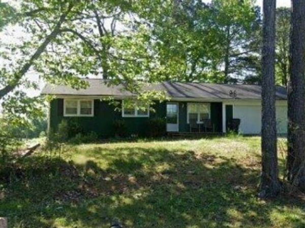 8247 Spillers Drive SW, Covington, GA 30014