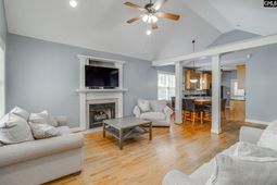 1053 Lancaster Street  photo 4