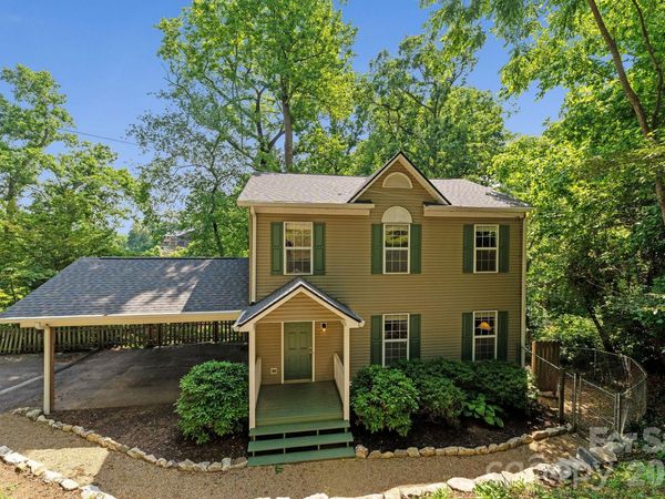 1 Pickwick Road, Asheville, NC 28803