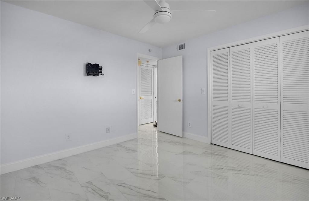 37 High Point Cir E, Unit 602, Naples, FL 34103 Photo