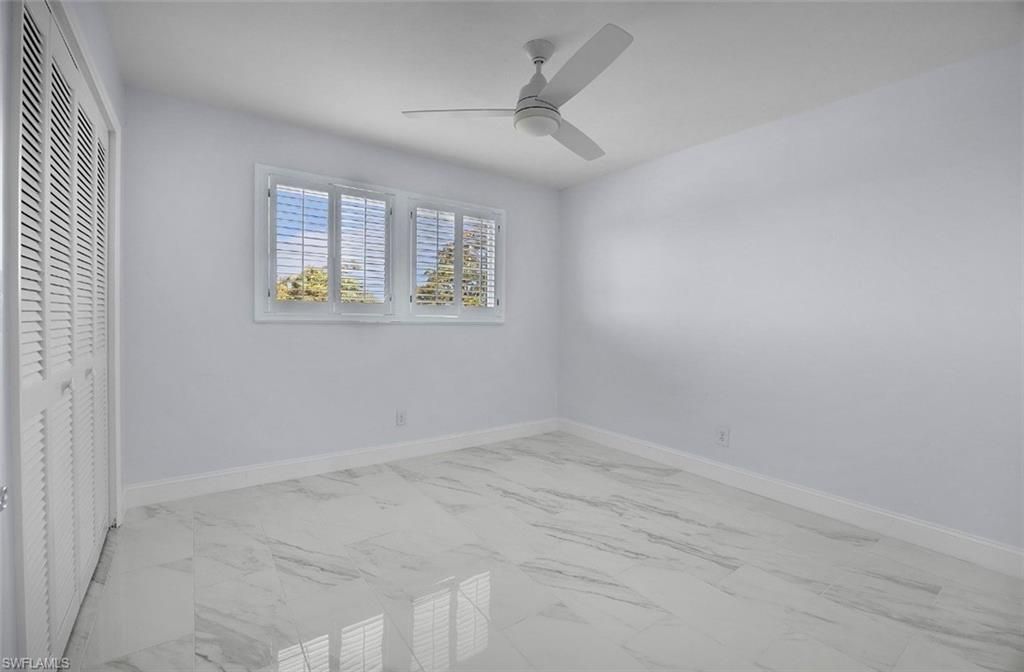 37 High Point Cir E, Unit 602, Naples, FL 34103 Photo