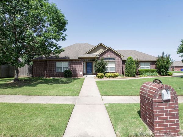 1506 N 19 Place, Broken Arrow, OK 74012