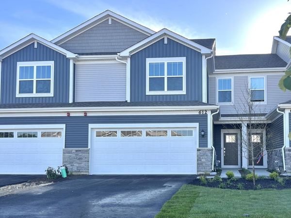 612 Cassia Court , Crystal Lake, IL 60012