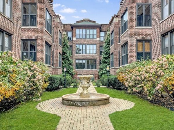 743 W Cornelia Avenue, Unit N2, Chicago, IL 60657