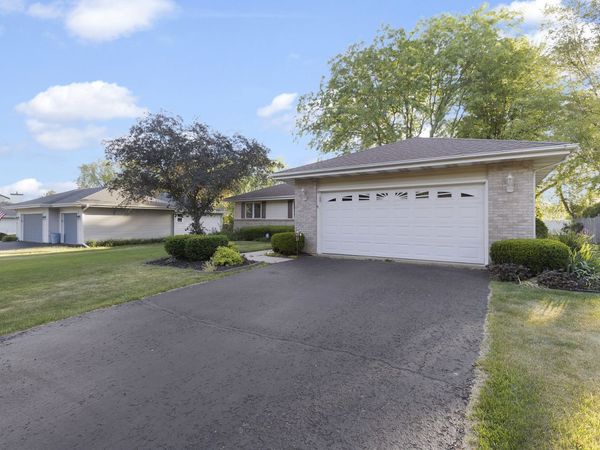 984 ANEE Drive , Rockford, IL 61108