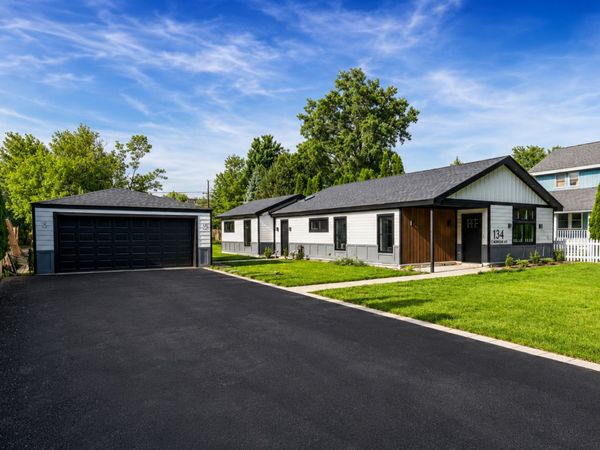 134 E Morrison Avenue, Mount Prospect, IL 60056