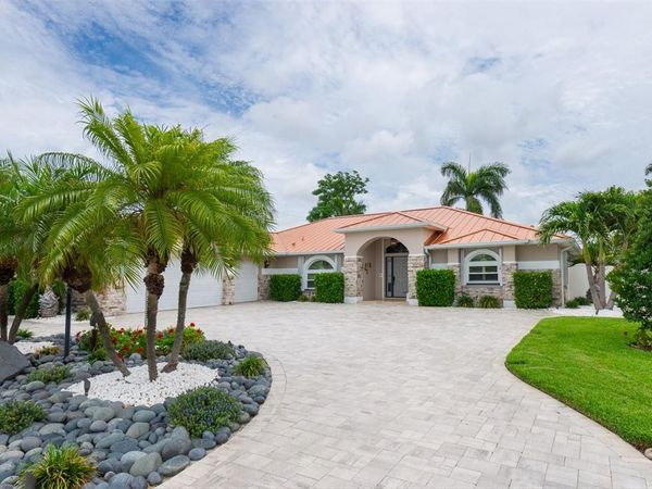 7759 CARVER COURT , SEMINOLE, FL 33772