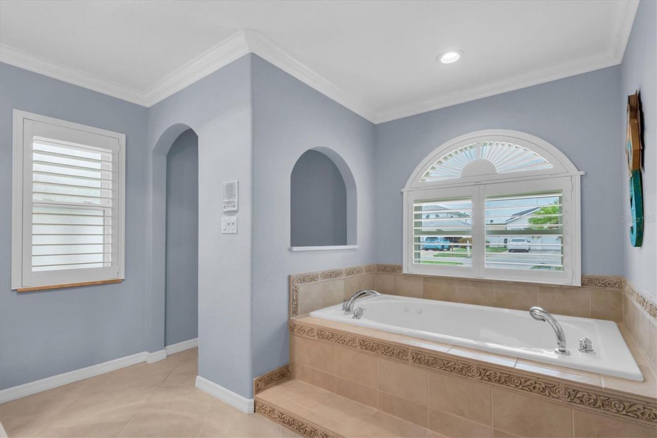 7759 Carver Court, Seminole, FL 33772 Photo