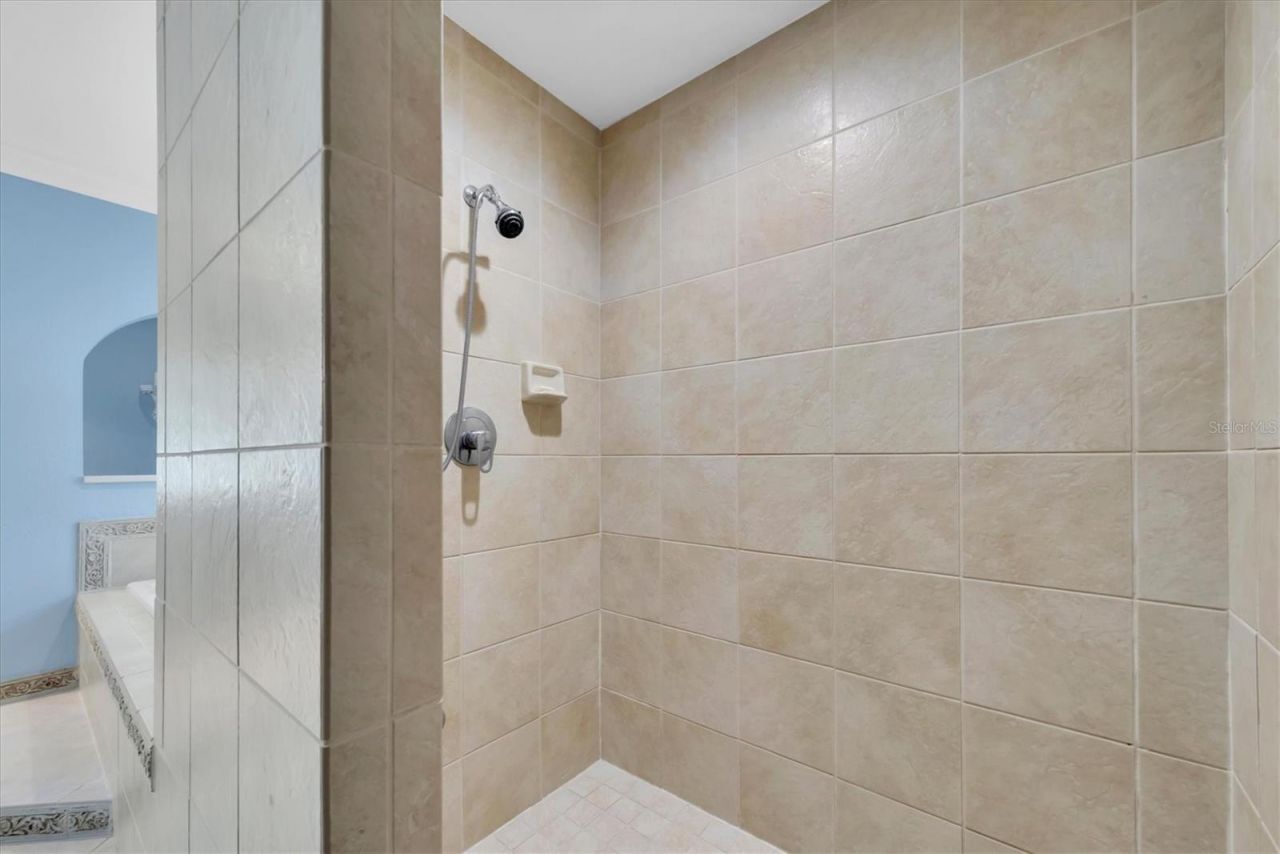 7759 Carver Court, Seminole, FL 33772 Photo