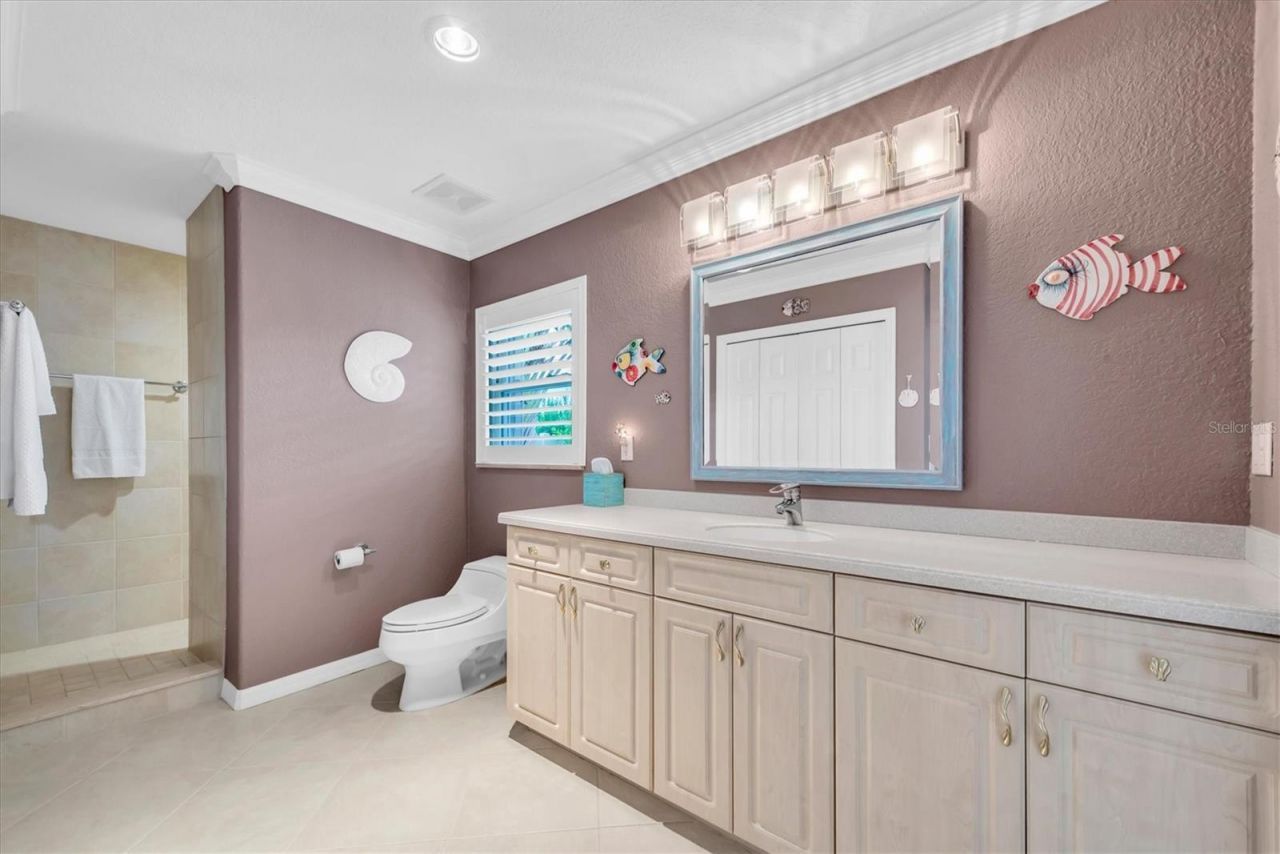 7759 Carver Court, Seminole, FL 33772 Photo