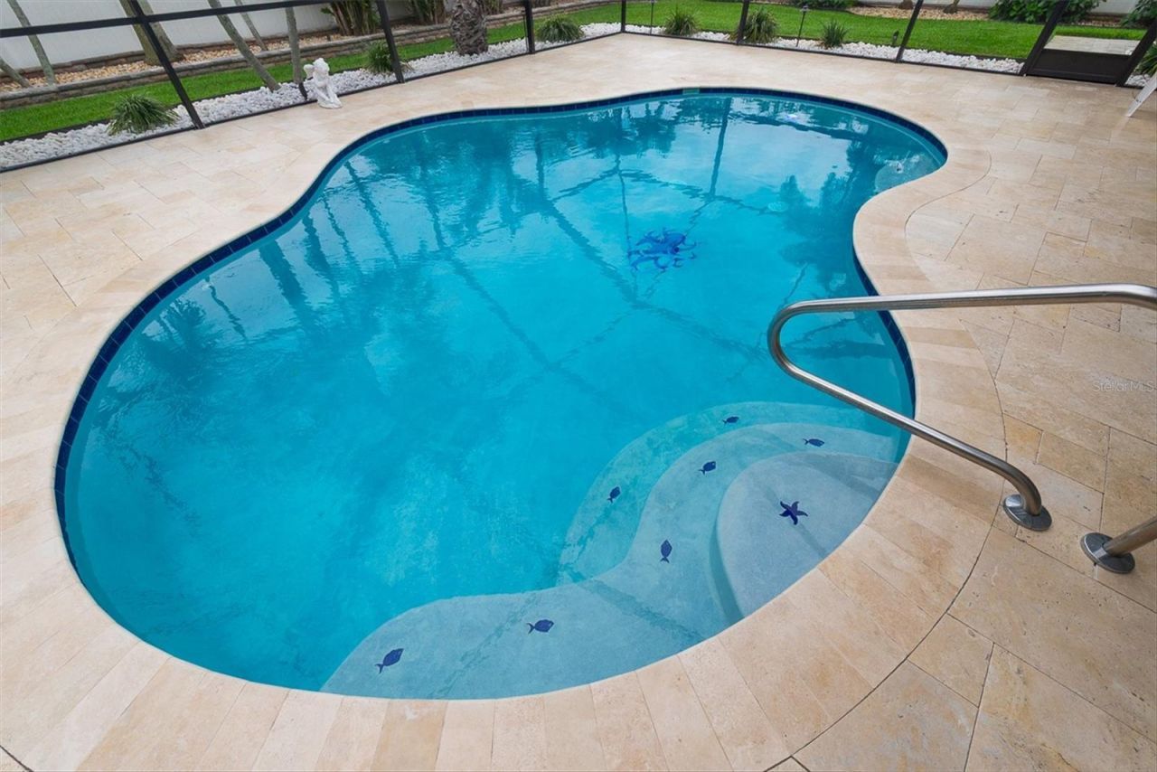 7759 Carver Court, Seminole, FL 33772 Photo