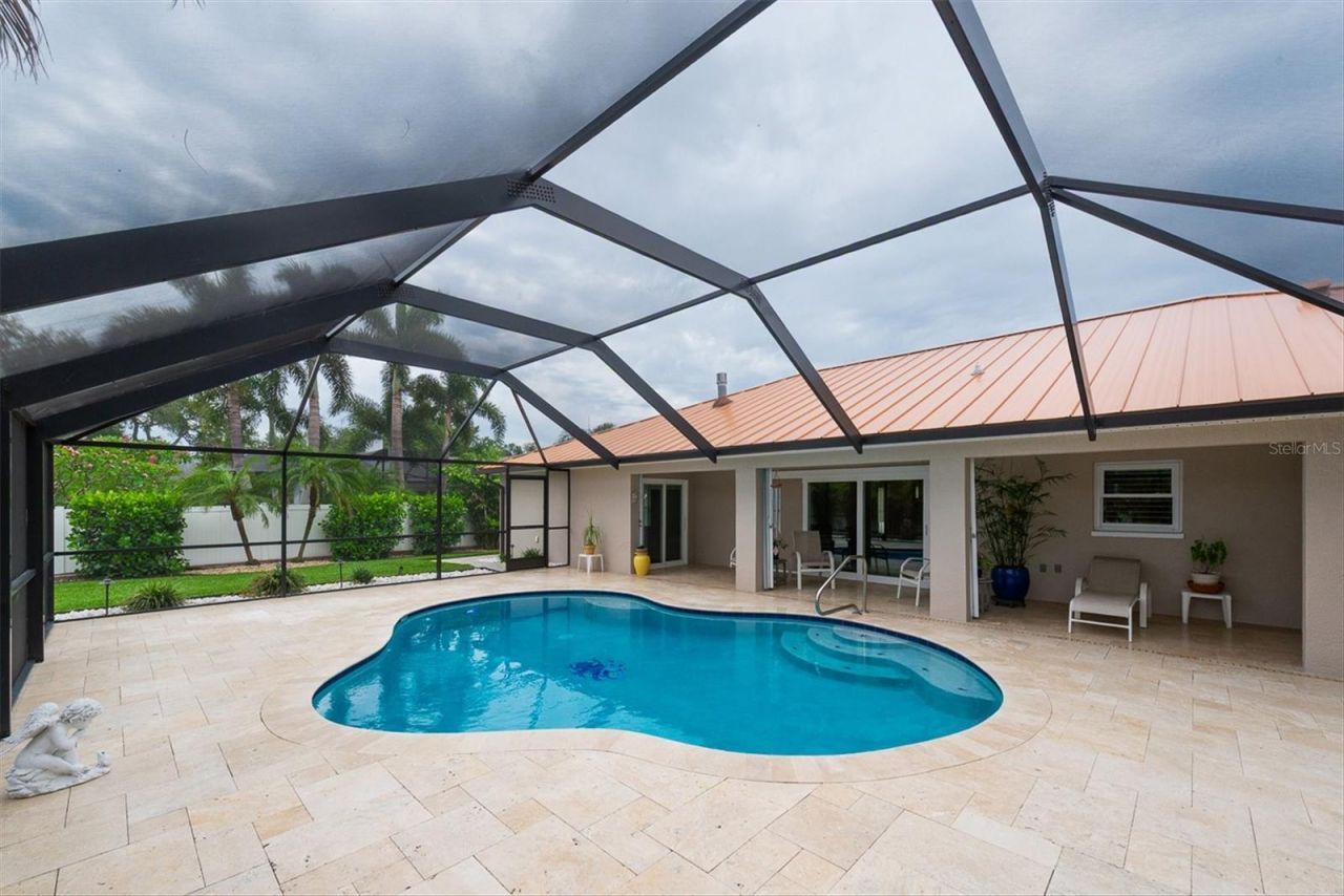 7759 Carver Court, Seminole, FL 33772 Photo