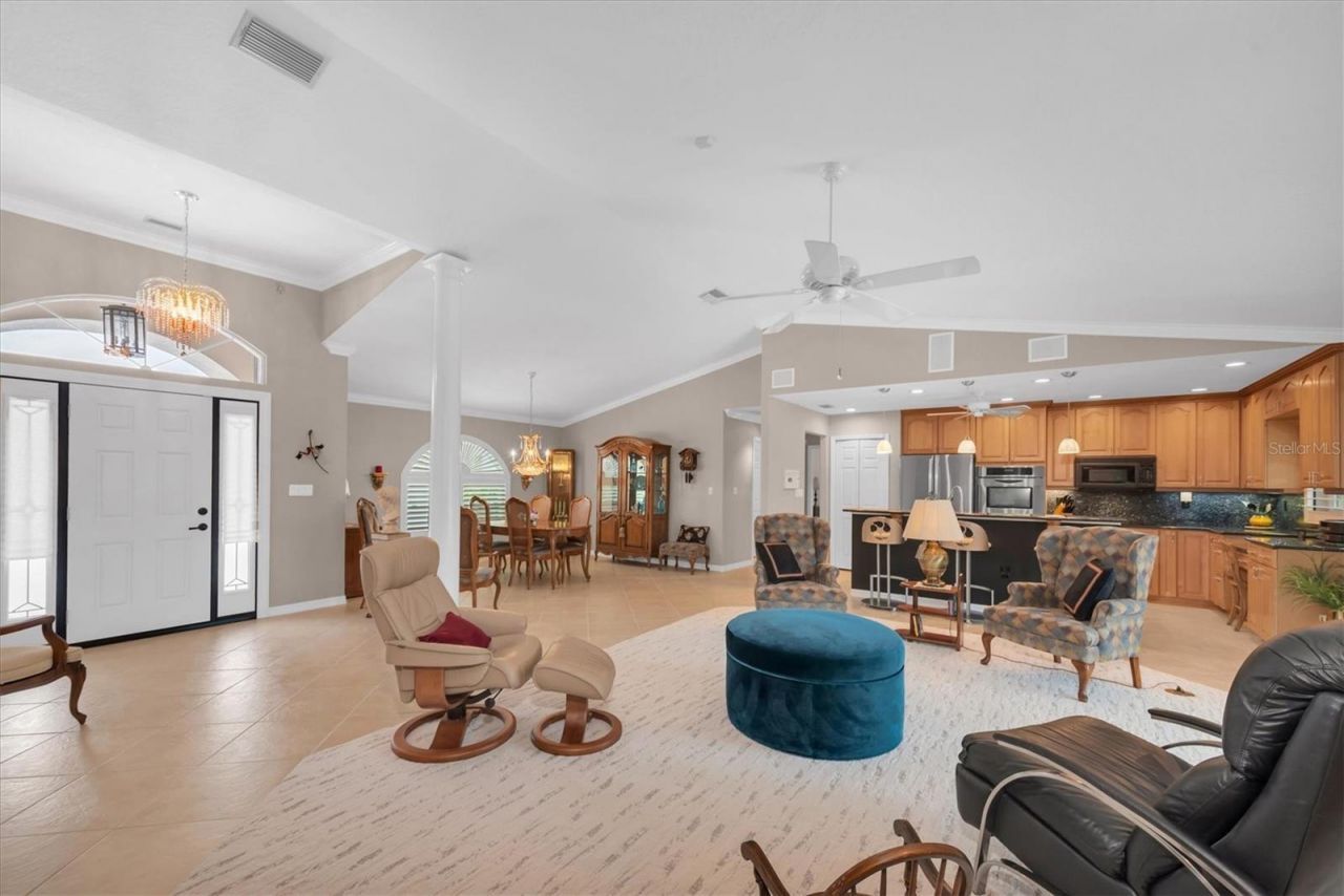 7759 Carver Court, Seminole, FL 33772 Photo