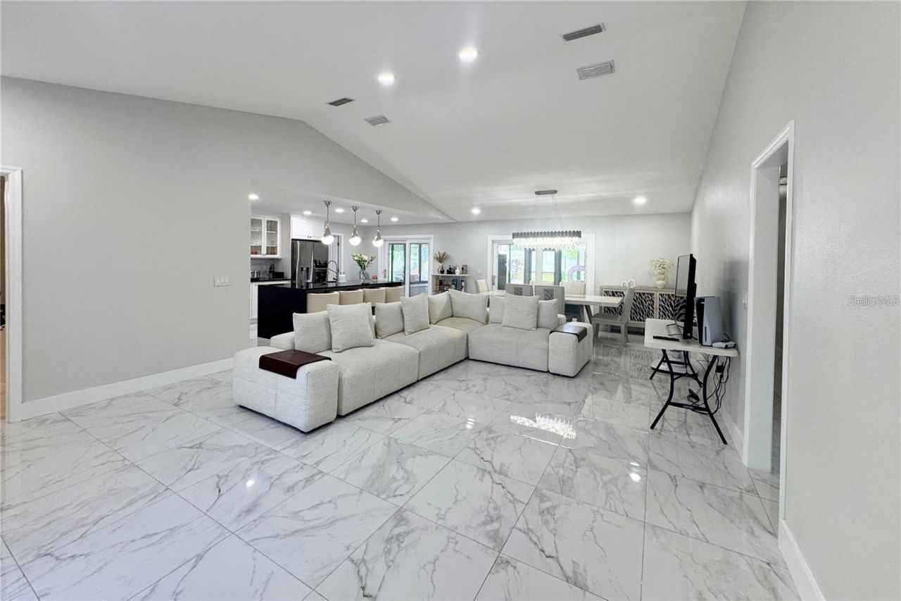 513 E Wildmere Avenue , Longwood, FL 32750 Photo