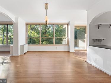1001 CITY AVENUE, Unit EE-1024, WYNNEWOOD, PA 19096