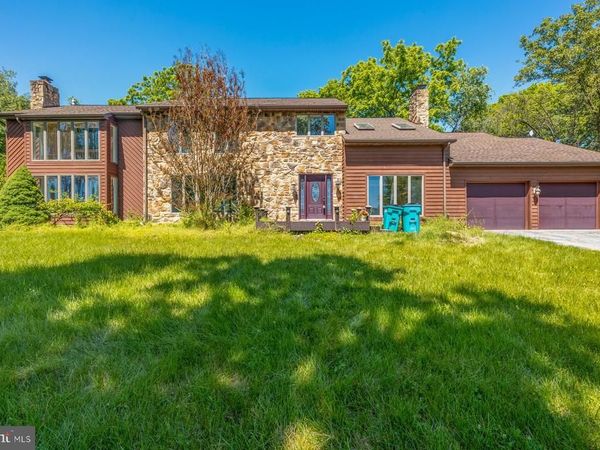 20001 CHERRY HILL CIRCLE , HAGERSTOWN, MD 21742