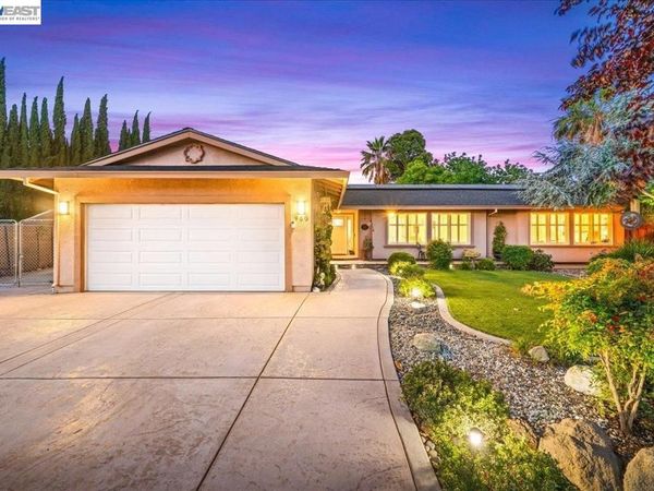 960 Kern Ct , Livermore, CA 94551