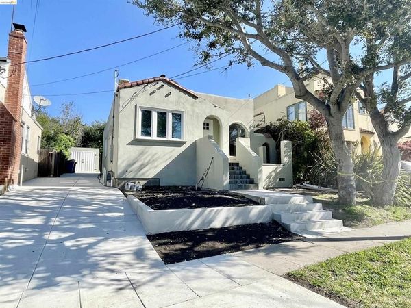 1643 Oak View Ave , Kensington, CA 94707
