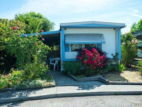 2252 Table Rock Road, Unit SPC 107, Medford, OR 97501