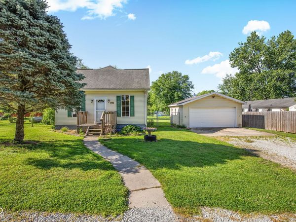 9781 W Walnut Street, Lapel, IN 46051