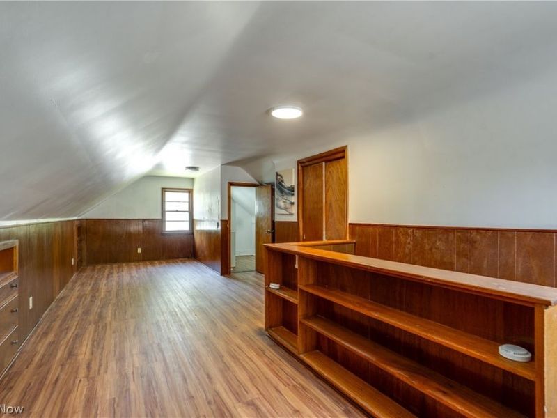 295 E Boxwood Avenue, Akron, OH 44301 Photo 17