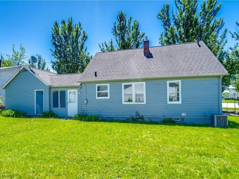 295 E Boxwood Avenue, Akron, OH 44301 Photo 26