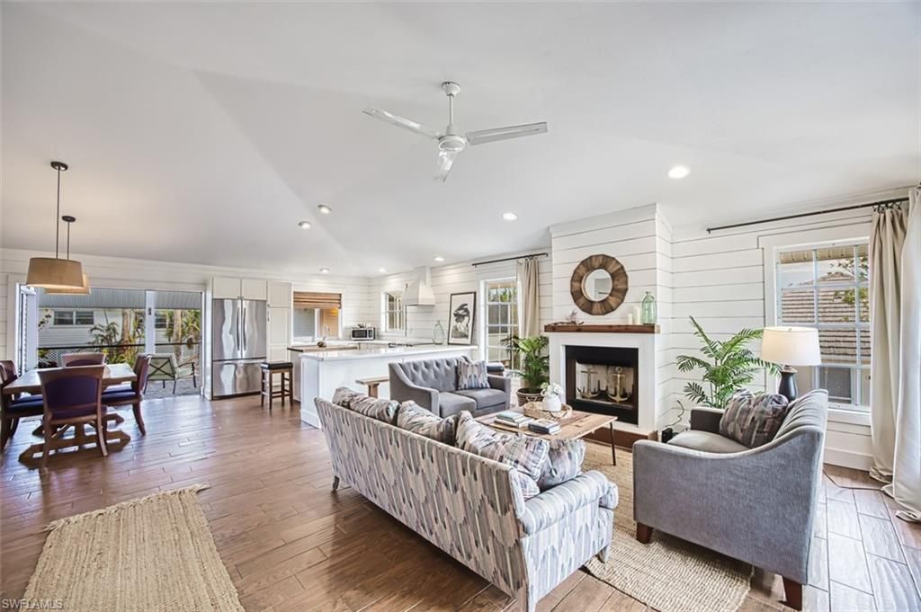 220 Palm Lake Dr , Sanibel, FL 33957 Photo