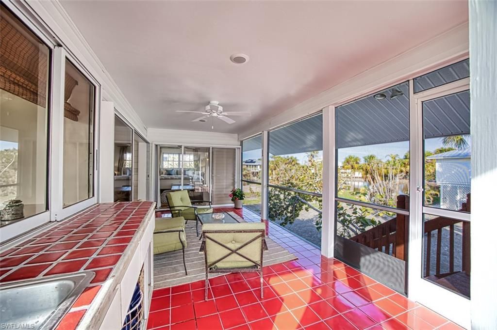 220 Palm Lake Dr , Sanibel, FL 33957 Photo