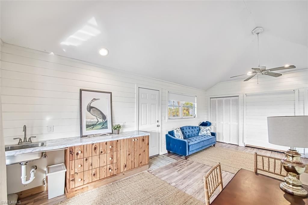 220 Palm Lake Dr , Sanibel, FL 33957 Photo