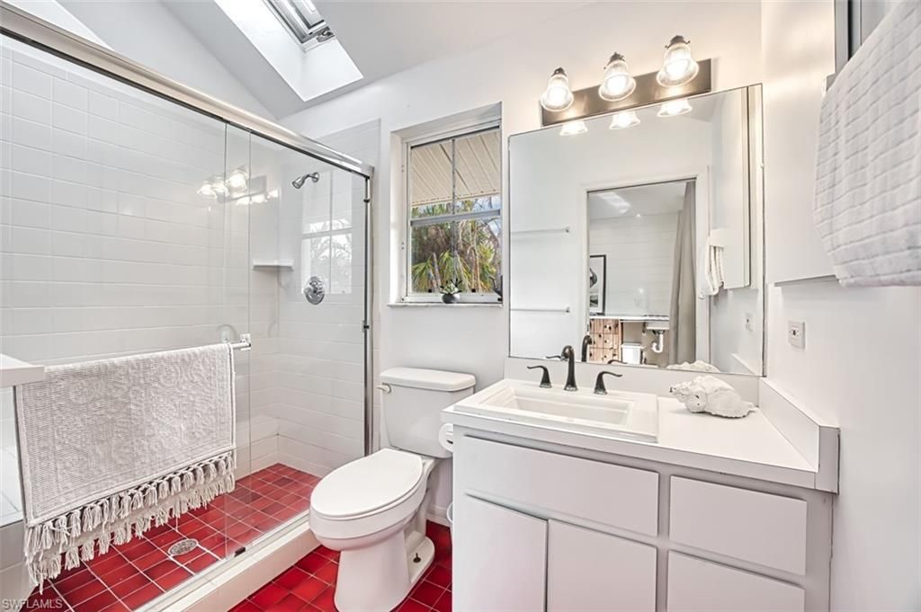 220 Palm Lake Dr , Sanibel, FL 33957 Photo