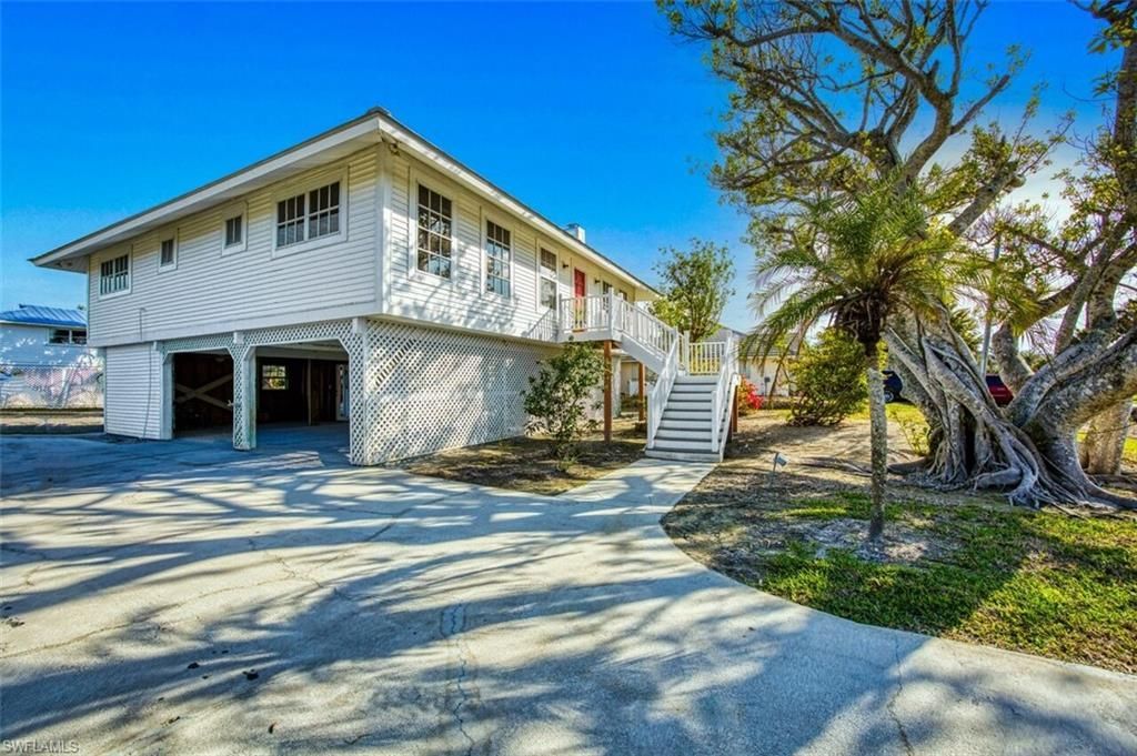 220 Palm Lake Dr , Sanibel, FL 33957 Photo