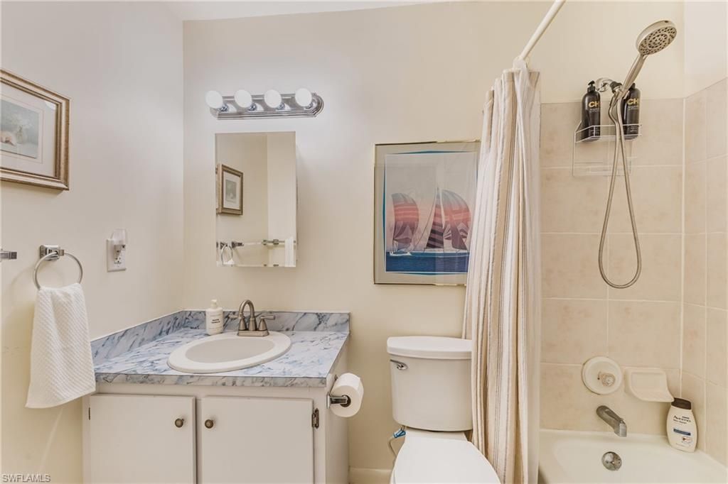 5840 Vancouver Cir, Unit 2, Fort Myers, FL 33907 Photo
