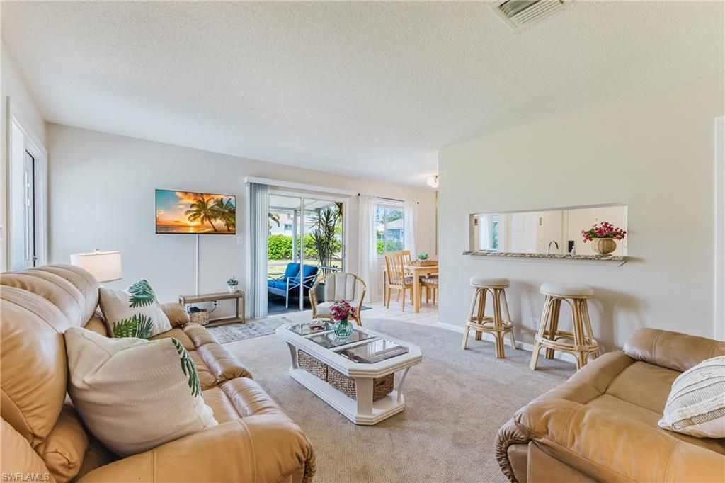 5840 Vancouver Cir, Unit 2, Fort Myers, FL 33907 Photo