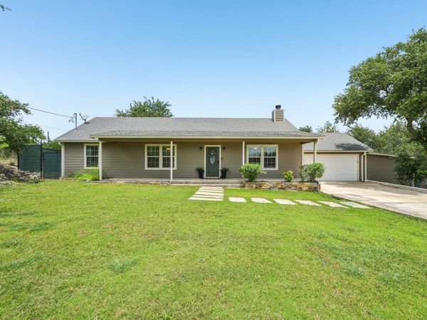 141 Arnold DR, Canyon Lake, TX 78133